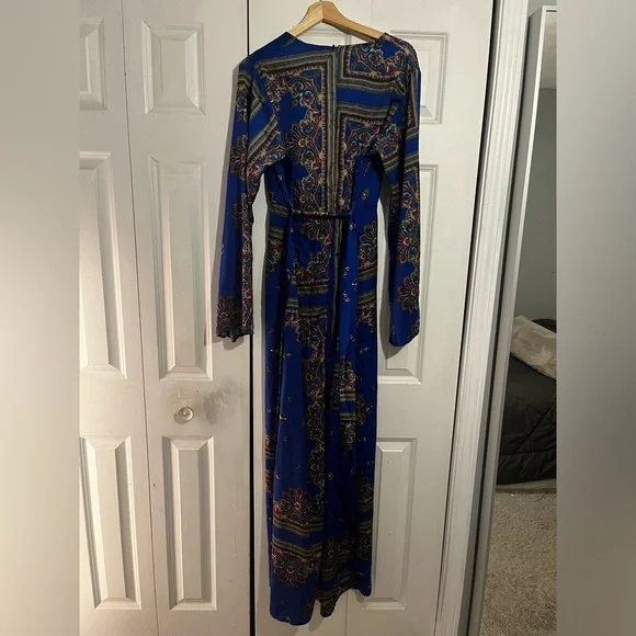 Pretty Little Thing Cobalt Print Satin Kimono Maxi Dress - Picture 6 of 6